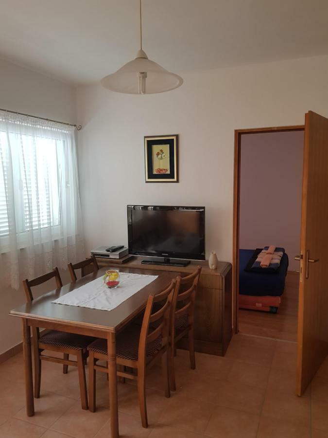 Apartment Nera Ledenice Bagian luar foto